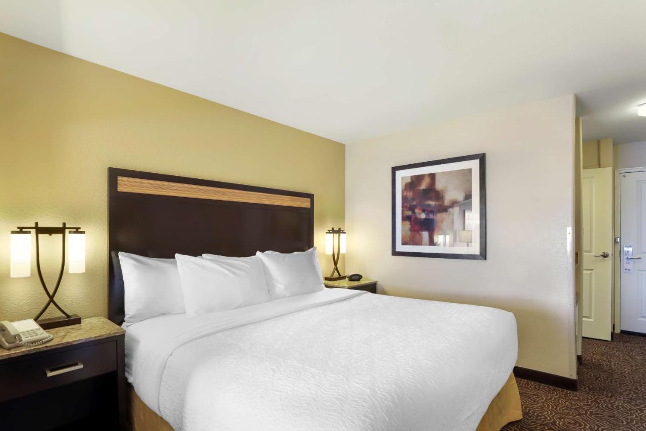 Best Western Plus Castle Rock Exterior photo